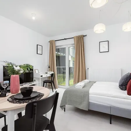 Stylish & Modern Studio Kielkowskiego With Terrace By Renters * كراكوفيا