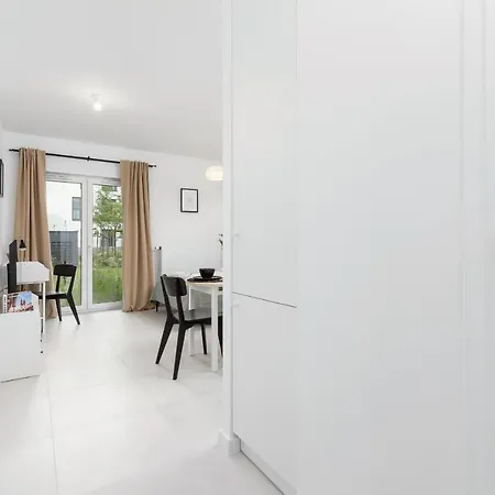 Stylish & Modern Studio Kielkowskiego With Terrace By Renters
